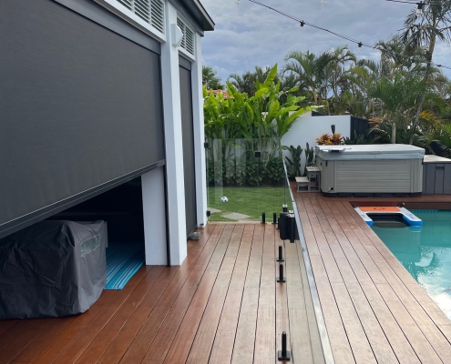Glass Pool Fence Compliance at Clear Island Waters